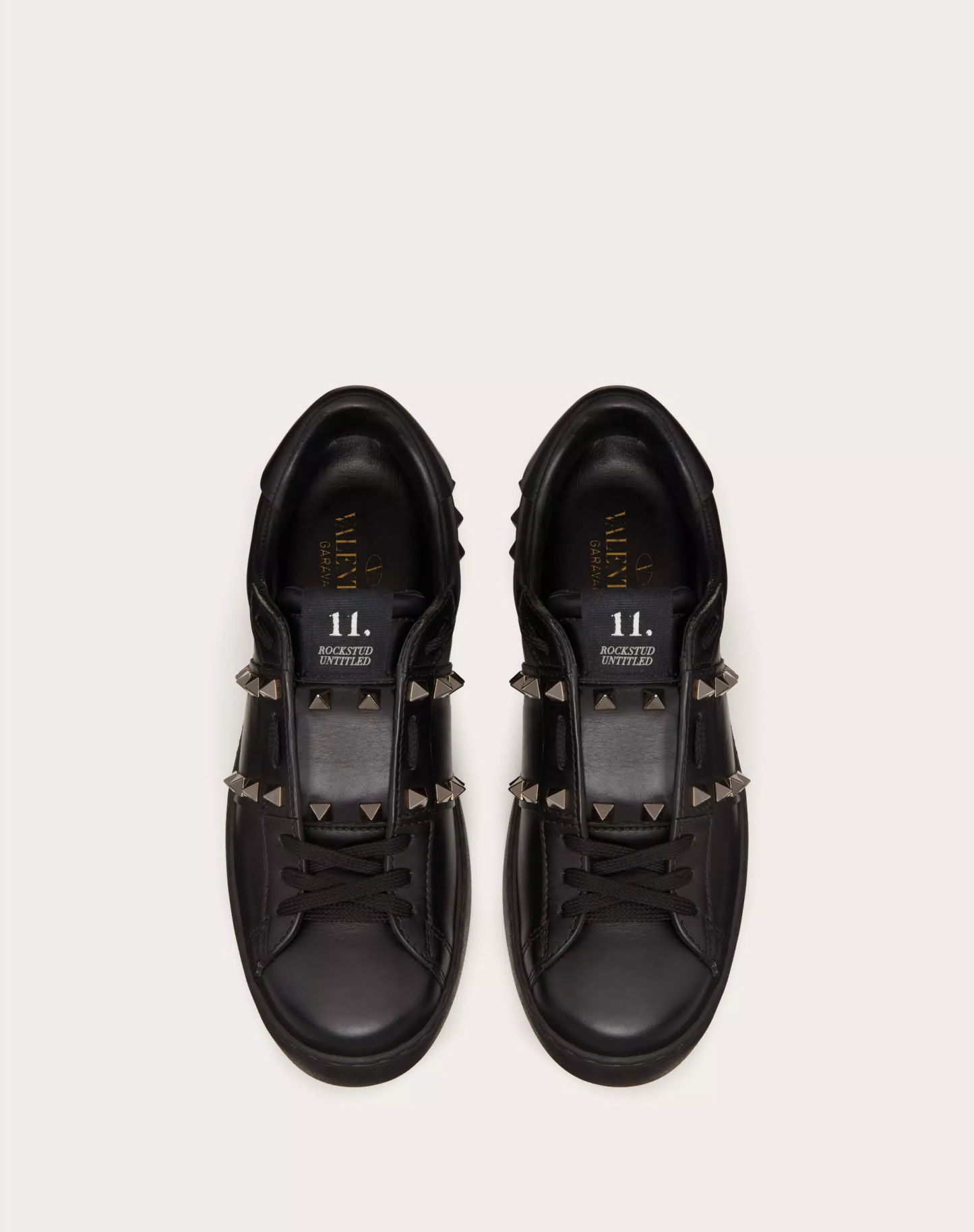 ROCKSTUD UNTITLED NOIR CALFSKIN LEATHER SNEAKER
